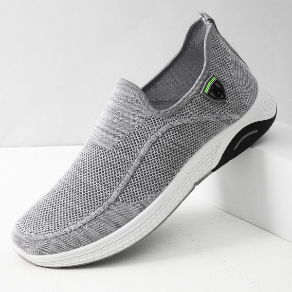 Men's Flyknit Breathable Low Top Casual Soft Sole Ultralight Running Shoes Sneakers 