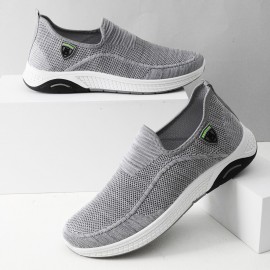 Men's Flyknit Breathable Low Top Casual Soft Sole Ultralight Running Shoes Sneakers