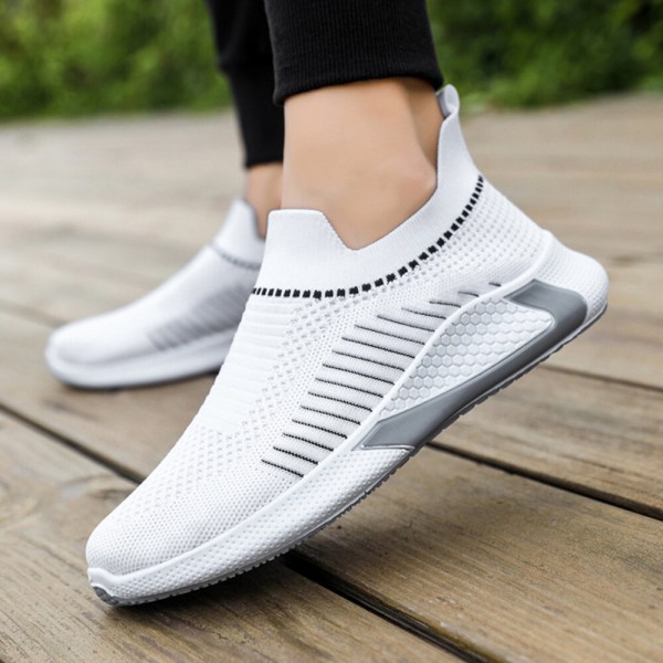 Men Breathable Mesh Soft Non-Slip Slip-On Casual Running Fitness Sneakers 